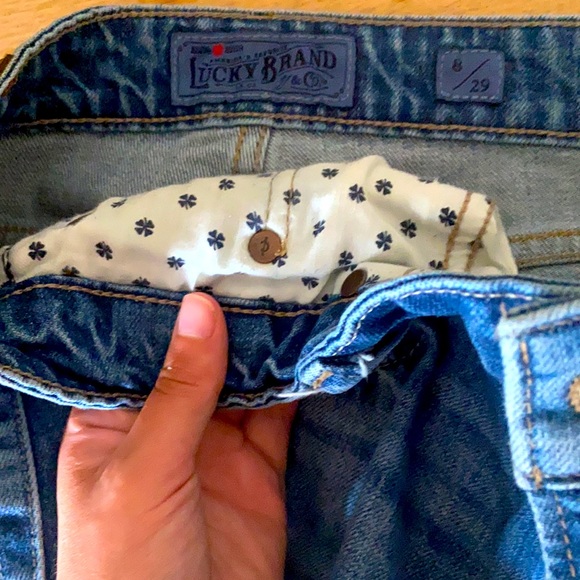 Lucky brand straight leg  jeans with 1990 patch - Picture 4 of 4